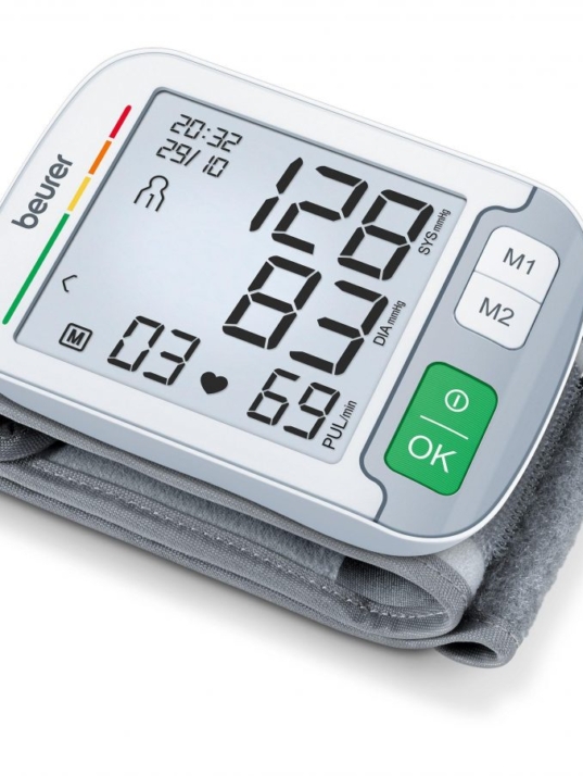 Beurer BC 51 wrist blood pressure monitor