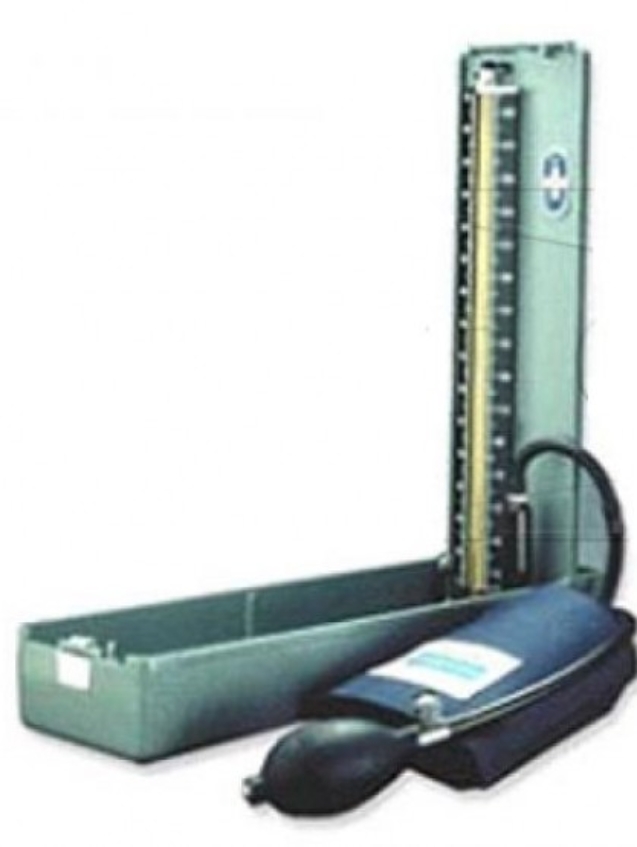 BLOOD PRESSURE MONITOR AUTOLOCK